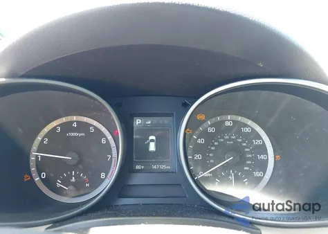 2017 Hyundai Santa Fe Se z USA, uszkodzony, nr VIN KM8SM4HF7HU240143